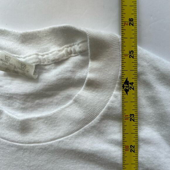 Vintage 80s The Beatles Twist and Shout Apple Band T Shirt Touch of Gold Single - Picture 10 of 10